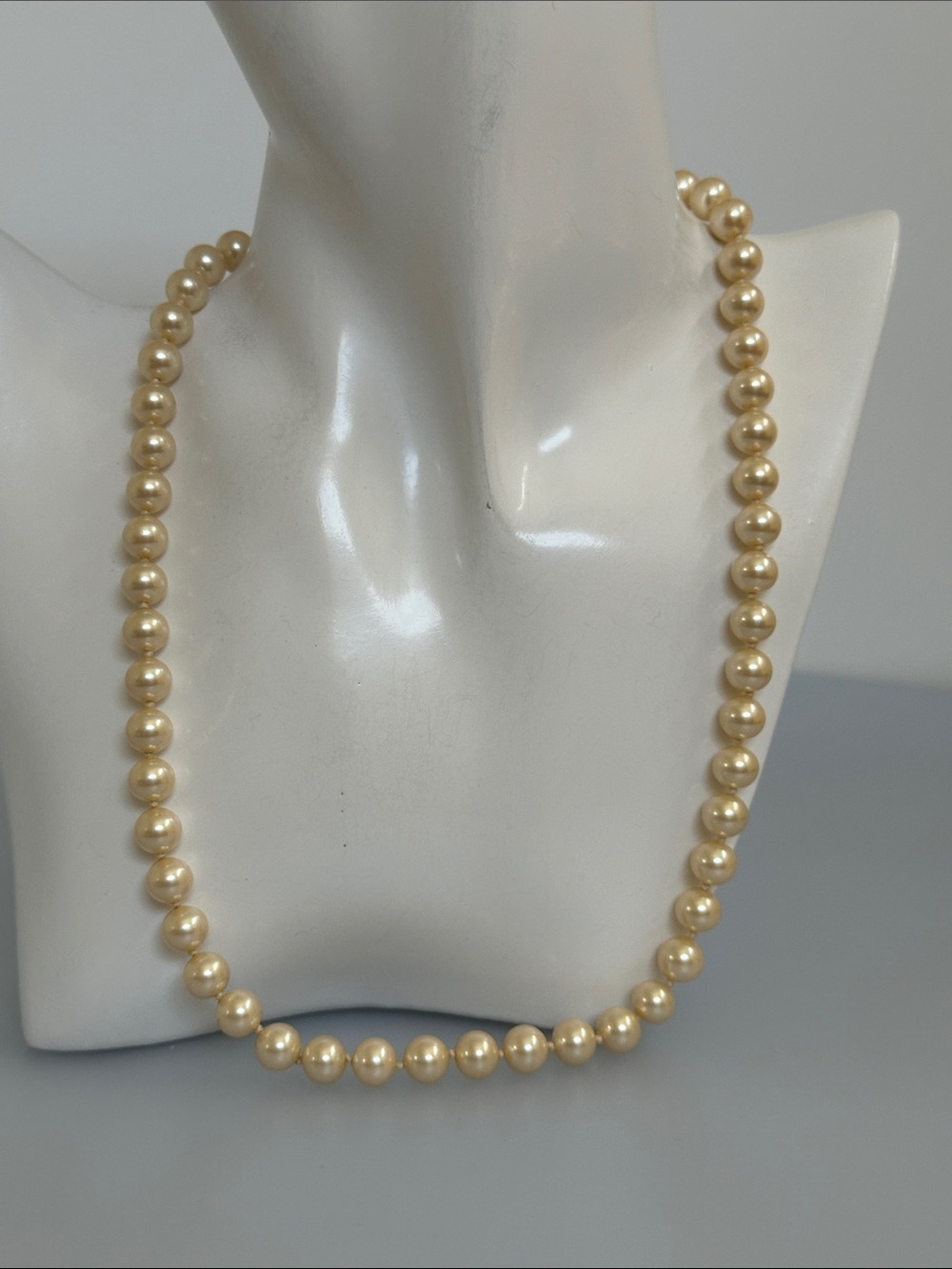 Marvella Cream Pearl Necklace - Elegant​​